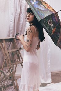 parapluie vert et rose