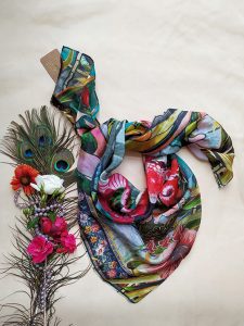 carré pour femme bleu et rose